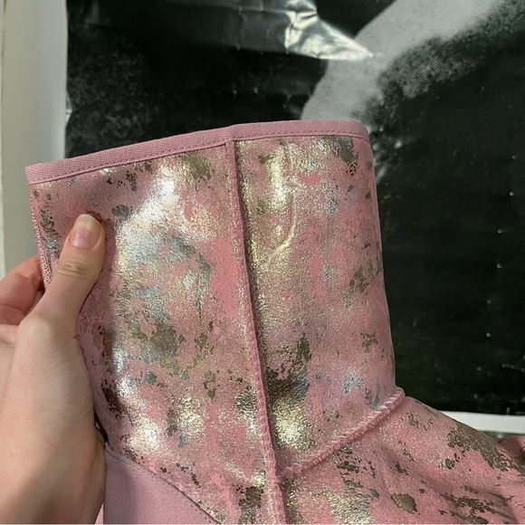 🩷 RARE Pink & Gold Flecked Uggs 🩷 - Picture 6 of 8